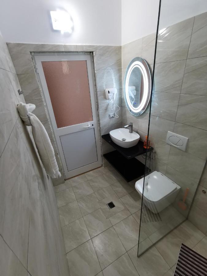 Bed and Breakfast Bujtina Valgent Берат Экстерьер фото