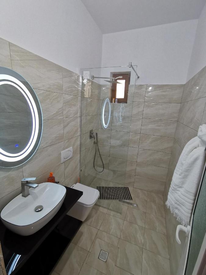 Bed and Breakfast Bujtina Valgent Берат Экстерьер фото
